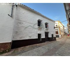 Casa de pueblo en Cañete la Real