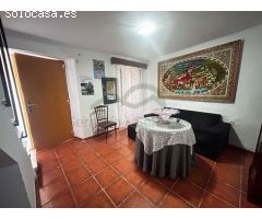Casa de dos plantas en Benaojan
