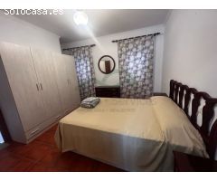 Casa de dos plantas en Benaojan