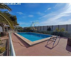 Chalet en Novelda