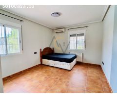 Fantástico Chalet con opcion de casa de invitados y Piscina