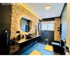 Fantástico Chalet con opcion de casa de invitados y Piscina