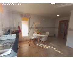 Fantástica Vivienda Unifamiliar con Piscina y Pista de Tenis
