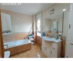 Fantástica Vivienda Unifamiliar con Piscina y Pista de Tenis