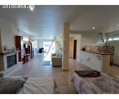 Fantástica Vivienda Unifamiliar con Piscina y Pista de Tenis