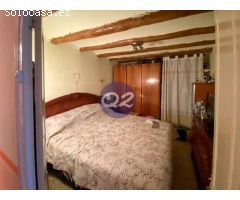 CASA EN CASTELLÓ DE FARFANYA