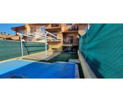 Chalet adosado con piscina en Illescas