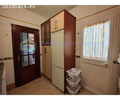 FABULOSO ADOSADO DE 4 DORMITORIOS CON PATIO, TERRAZA, SOLARIUM Y GARAJE