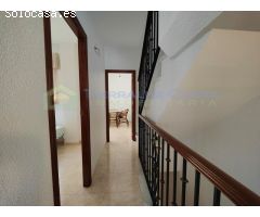 FABULOSO ADOSADO DE 4 DORMITORIOS CON PATIO, TERRAZA, SOLARIUM Y GARAJE