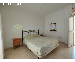 FABULOSO ADOSADO DE 4 DORMITORIOS CON PATIO, TERRAZA, SOLARIUM Y GARAJE