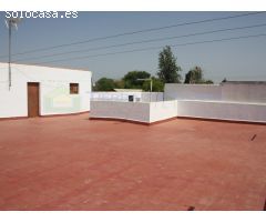 AMPLIO PISO DE 3 DORMITORIOS EN 1º PLANTA EN LEPE. PARQUE DE LA ESTACIÓN