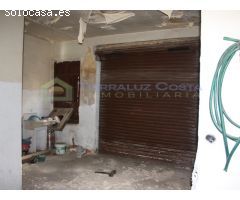 CASA PLANTA BAJA CON ACCESO POR DOS CALLES EN CENTRO DE LEPE