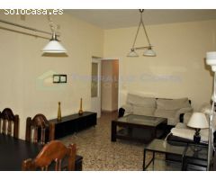 AMPLIO PISO EN VENTA DE TRES HABITACIONES EN EL CENTRO DE LEPE. 1ª PLANTA