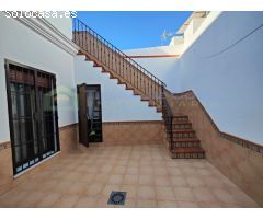VIVIENDA PLANTA BAJA EN LEPE. 4 DORMITORIOS, DOS BAÑOS, DOS PATIOS, GARAJE +