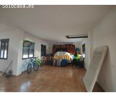 VIVIENDA PLANTA BAJA EN LEPE. 4 DORMITORIOS, DOS BAÑOS, DOS PATIOS, GARAJE +