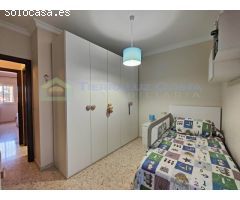 EXCELENTE PISO AMUEBLADO Y REFORMADO EN LEPE. 3 DORMITORIOS Y 2 BAÑOS