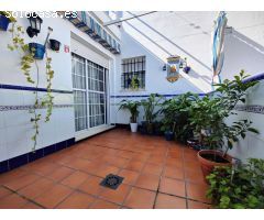 MAGNÍFICO PISO DE 3 DORMITORIOS , 2 BAÑOS, PATIO Y AZOTEA EN LEPE
