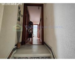 MAGNÍFICO PISO DE 3 DORMITORIOS , 2 BAÑOS, PATIO Y AZOTEA EN LEPE