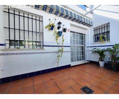 MAGNÍFICO PISO DE 3 DORMITORIOS , 2 BAÑOS, PATIO Y AZOTEA EN LEPE
