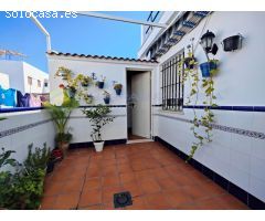 MAGNÍFICO PISO DE 3 DORMITORIOS , 2 BAÑOS, PATIO Y AZOTEA EN LEPE