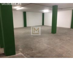 ESTEPONA, Nave industrial de 700m2 en venta