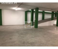 ESTEPONA, Nave industrial de 700m2 en venta