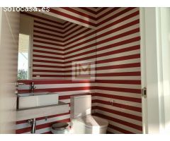 Restaurante en venta en primera línea de costa, Estepona