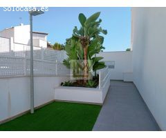 Rodeo Alto, Unifamiliar adosada 4 dormitorios en alquiler, Nueva Andalucia