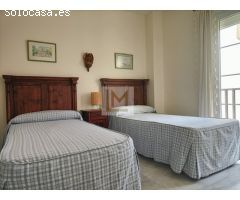 PRIMERA LINEA DE PLAYA | 2 dormitorios en alquiler, Las Adelfas, Nueva Alcantara