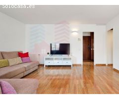 Piso en Venta en Cornellà de Llobregat, La Gavarra