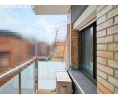 Piso en Venta en Cornellà de Llobregat, La Gavarra