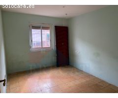 Piso de BANCO en venta en Montcada i Reixac