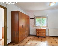 Casa para reformar en venta en La Gavarra