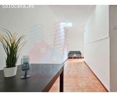 Casa para reformar en venta en La Gavarra