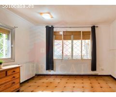 Casa para reformar en venta en La Gavarra