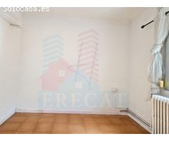 Casa para reformar en venta en La Gavarra