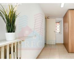 Casa para reformar en venta en La Gavarra