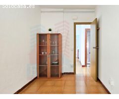 Casa para reformar en venta en La Gavarra