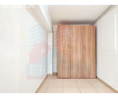 Casa para reformar en venta en La Gavarra