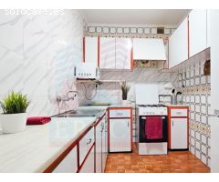 Casa para reformar en venta en La Gavarra
