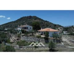 Se vende: Fincas, Comares, Málaga