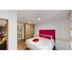 Se vende: Villa con tres unidades residenciales, Caleta de Vélez, Málaga,