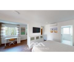 Se vende: Villa con tres unidades residenciales, Caleta de Vélez, Málaga,