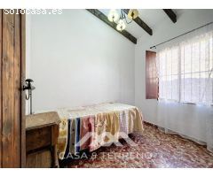 Encantadora Finca en Sedella, Bajo las Faldas de La Maroma
