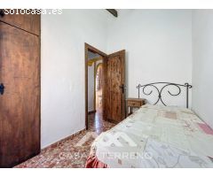 Encantadora Finca en Sedella, Bajo las Faldas de La Maroma