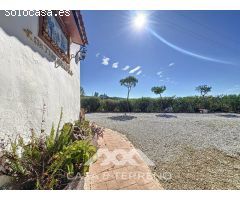 Encantadora Finca en Sedella, Bajo las Faldas de La Maroma