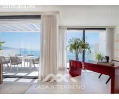 Se vende: Espectacular pareado con vistas al mar en Almuñécar