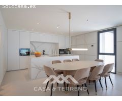 Se vende: Espectacular pareado con vistas al mar en Almuñécar