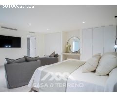 Se vende: Espectacular pareado con vistas al mar en Almuñécar