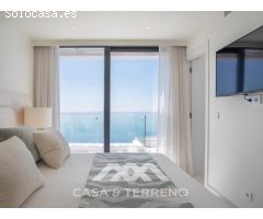 Se vende: Espectacular pareado con vistas al mar en Almuñécar